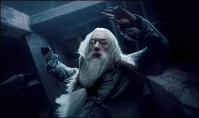Comment meurt Albus Dumbledore dans le tome 6 ?
