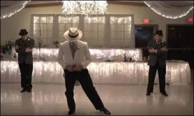 Complétez - Une musique sans accords majeurs, c'est :