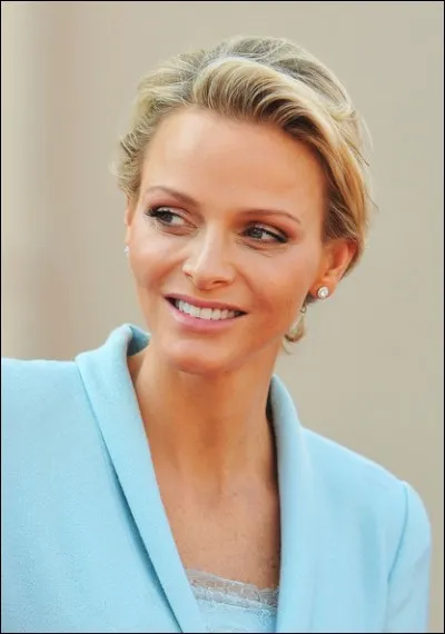 Dans quelle discipline sportive, la princesse Charlène de Monaco ou "Charlène Wittstock" a-t-elle été une championne sud-africaine de haut niveau ?