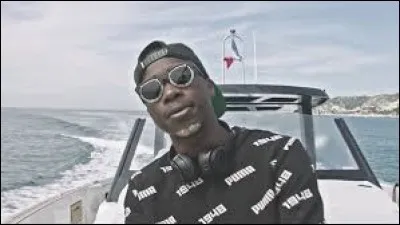 Quel est le titre de la chanson ?