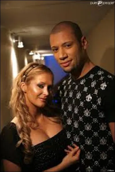 A quelle émission, présentée par Tatiana et Xavier sur NRJ12, a également participé Sarah ?