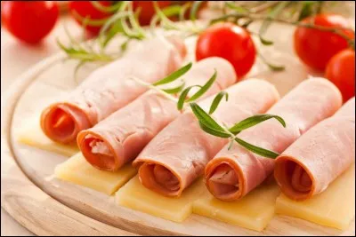 La table 2 veut du jambon.