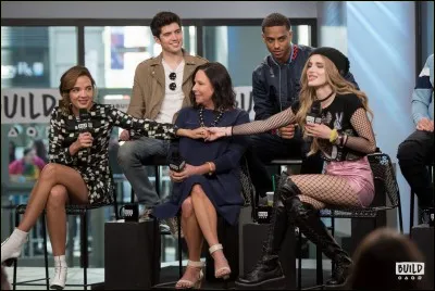 Où Paige était-elle censée aller avec Cassie ?