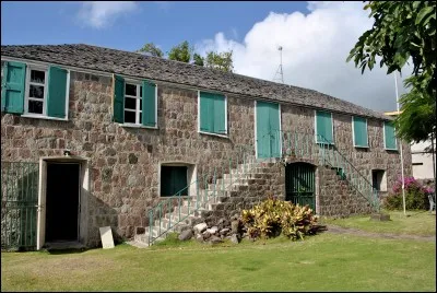 Où Hamilton est-il né ?