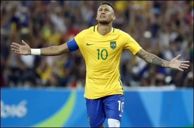 En 2011, Neymar a remporté le...