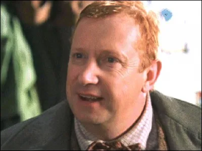 Quel est le rôle d'Arthur Weasley au sein du ministère ?