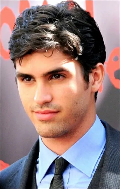 Par qui Adam est-il interprété ?