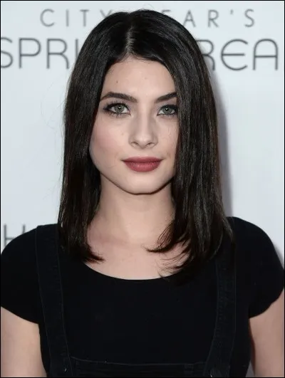 Quel rôle Niki Koss joue-t-elle ?