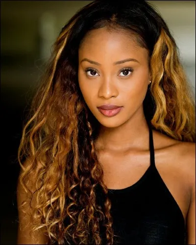 Qui Pepi Sonuga interprète-t-elle ?