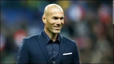 Dans quelle ville est né le footballeur Zinédine Zidane ?