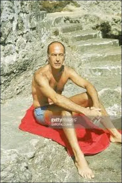 1990 est une année importante pour "août". Qu'arrive-t-il ?