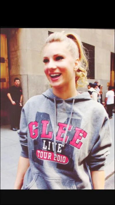 Qu'a-t-elle dit lorsque Rachel a raconté qu'elle voulait coucher avec Finn pour que son interprétation de Maria soit parfaite ?