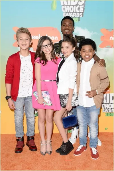 Et comment s'appellent tous les membres des Games Shakers ?