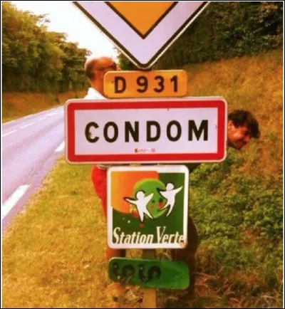 Bienvenue dans la riante petite cité de Condom !