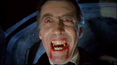 Esotérisme - Qui a écrit "Dracula" ?