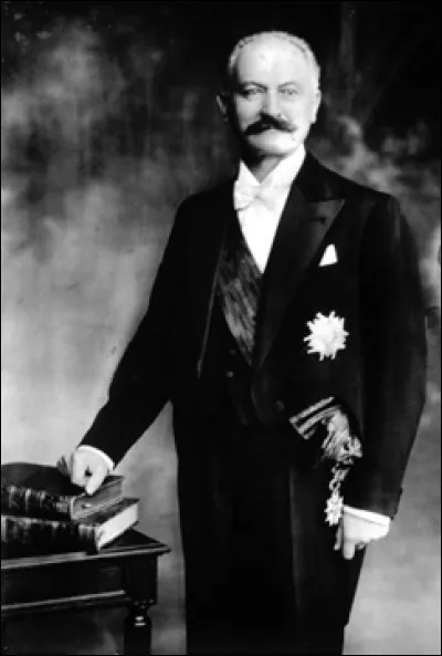 Qui fut le dernier président de la IIIe Republique ?