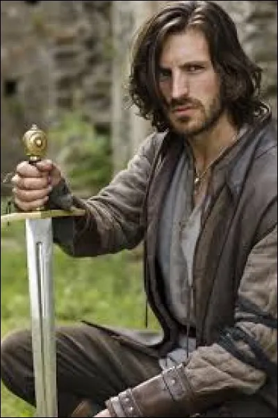 J'aime autant la piccole que la baston, je suis ?