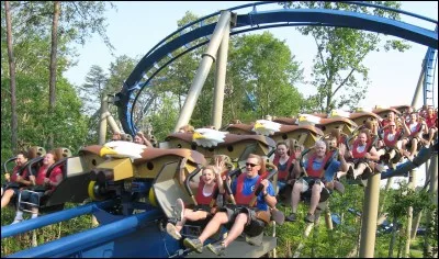 Comment dit-on "attraction" ?