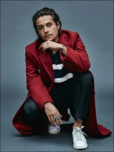 Quel est le nom de ce rappeur ?