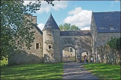 De ces quatre départements,lequel est frontalier de celui de la Manche ?