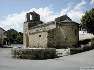 Nous partons maintenant dans l'ancienne région Languedoc-Roussillon, à Estavar. Nous serons dans le département ...