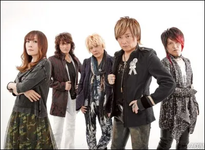 Le titre "THE HERO !" - JAM Project est l'opening de...