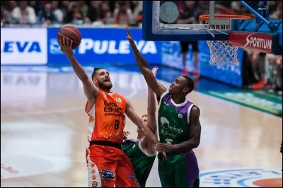 Quel est son numéro en équipe de France ?