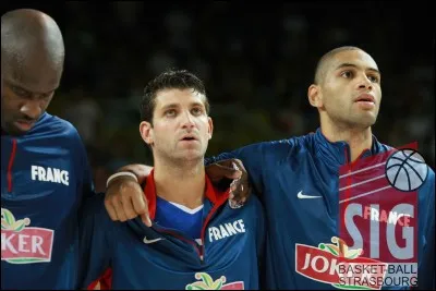 Quand intègre-t-il l'équipe de France de basket pour la première fois ?