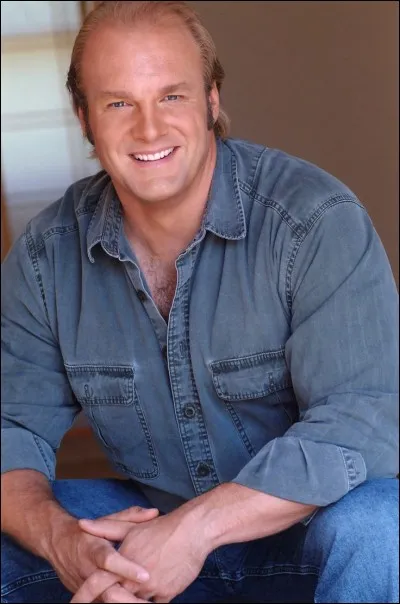 Comment s'appelle l'industrie d'extermination d'insectes dans laquelle travaille Bob ?