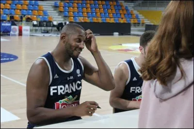 Au basket, quel poste occupe-t-il ?