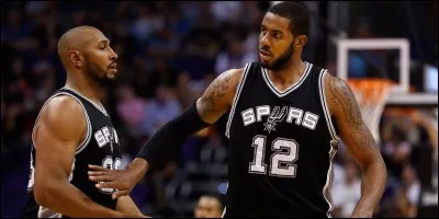 Sous quel numéro évolue-t-il dans son club ?