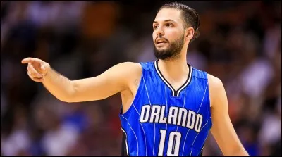 À quels postes peut jouer Evan Fournier ?