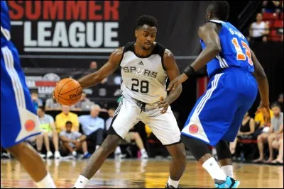 Quelle taille fait-il ?