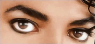 Michael préférait les yeux de couleur...