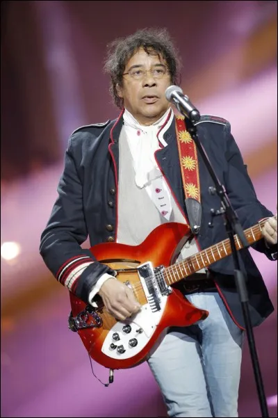Musique - Laurent Voulzy a chanté "Retiens la nuit".