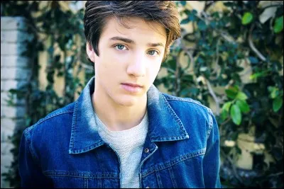 De quelle Genius est-il amoureux ?