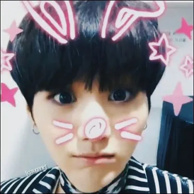 De quel instrument joue-t-il ?