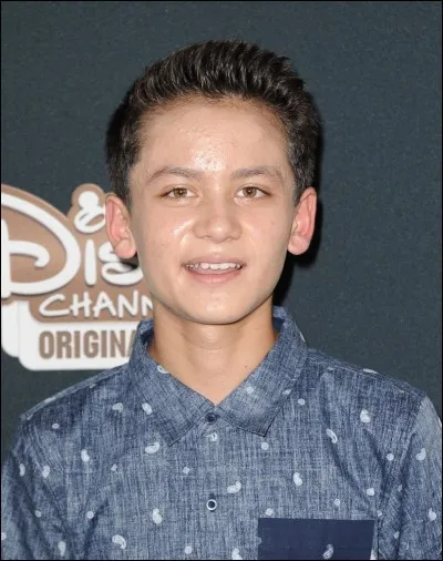 Quelle est l'identité complète du jeune scientifique de la famille Rooney ?