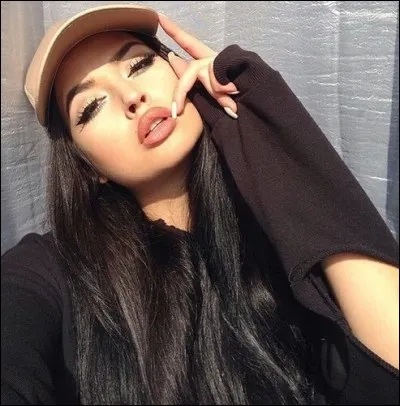 Qui préfères-tu entre...