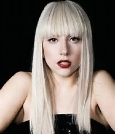 Quel est le nom de cette chanteuse ?