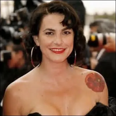 Qui est cette chanteuse ?