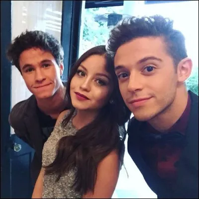 Matteo, Luna et Simón sont-ils tous 3 meilleurs amis ?