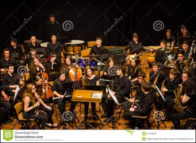 Je suis né en 1756 à Salzbourg et je suis mort en 1791 à Vienne. Je suis compositeur. Qui suis-je ?