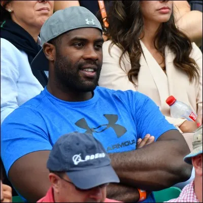 Le dernier jour du mois d'ao&ucirc;t, aux championnats du monde de judo, cat&eacute;gorie +100 kilos, Teddy Riner s'impose en fauchant sur o-soto-gari puis en immobilisant au sol le Br&eacute;silien Rafael Silva. Qu'est-ce qui est exceptionnel ?