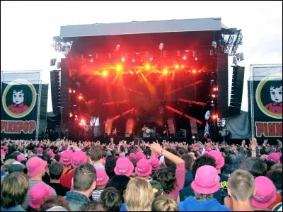 Organisé depuis 1969, le Pinkpop Festival est le plus vieux festival annuel du monde mais dans quel pays se déroule-t-il ?