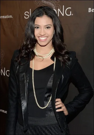 Comment se nomme la cousine de K.C ?