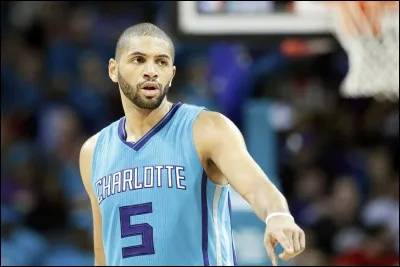 Pour quelle raison Nicolas Batum a-t-il failli manquer la draft 2008 ?
