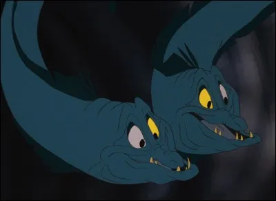 Dans "La Petite Sirène", durant quelle chanson Flotsam et Jetsam font-ils rater la tentative du baiser entre les héros ?