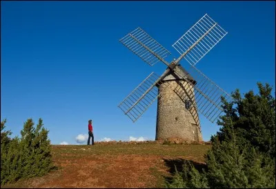 Ce moulin fait partie du parc régional naturel des Grands Causses, qui est inscrit au patrimoine mondial de l'Unesco !