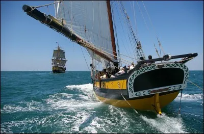 Complétez les paroles de Renaud : "C'est pas l'homme qui prend la mer. C'est la mer qui prend l'homme, tatatin. Moi, la mer, elle m'a pris. Je m'souviens...".
